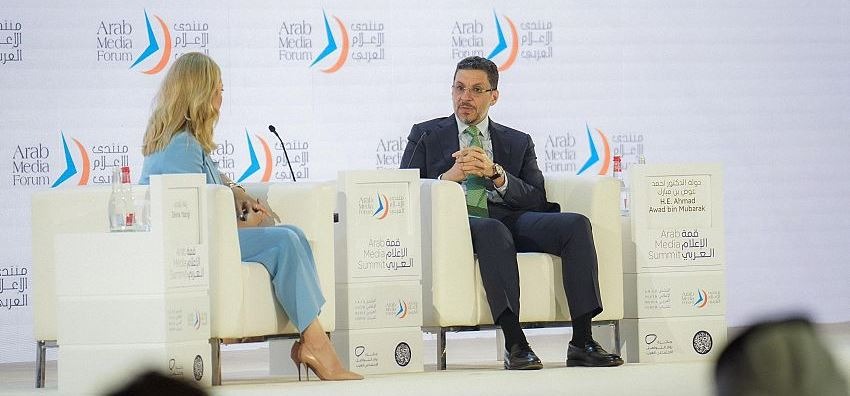 Bin Mubarak during the dialogue session in Dubai (Saba)