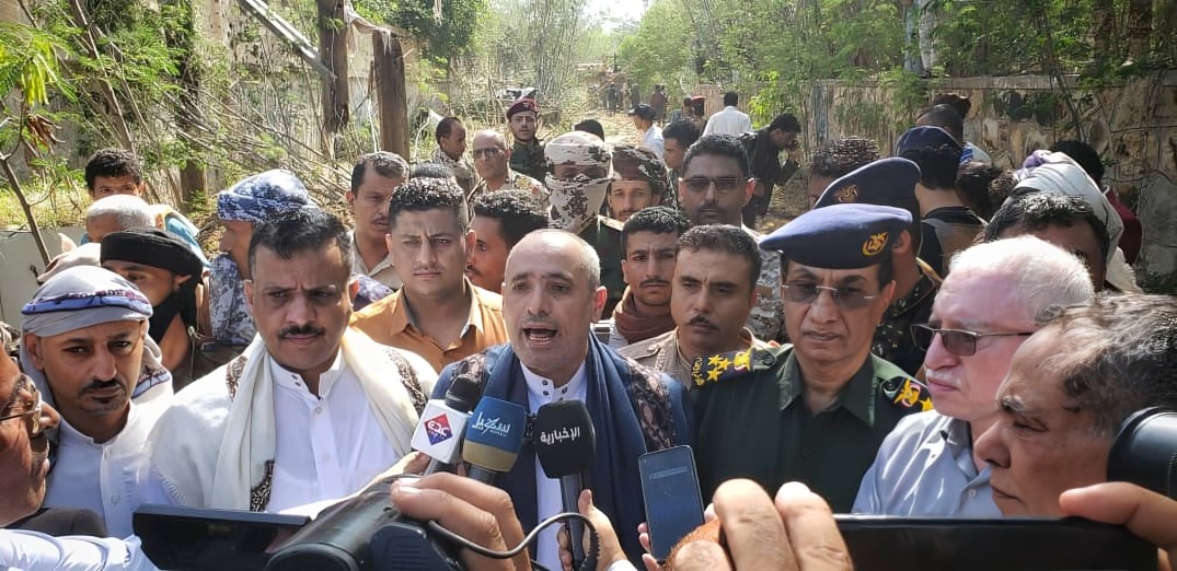 A press conference for members of the local authority in Taiz (Saba)