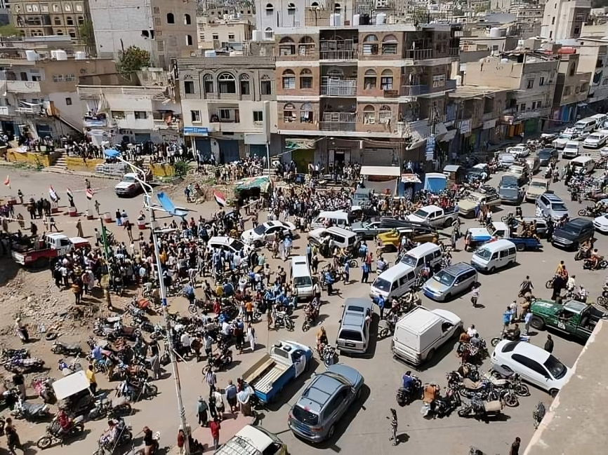 Taiz Road Reopens After 9 Years of Houthi Closure, Bringing Relief to Residents