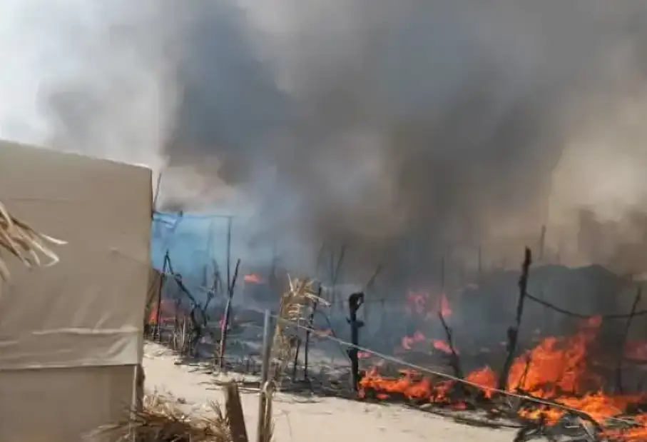 51 Refugee Shelters Burn in Marib, Displacing Hundreds in First Half of 2024