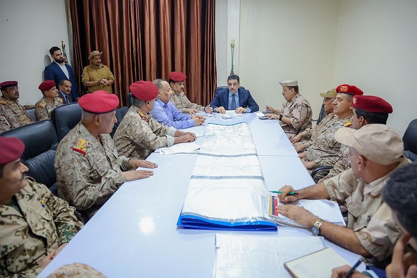 Bin Mubarak during his meeting with the Joint Operations Authority (Sheba)