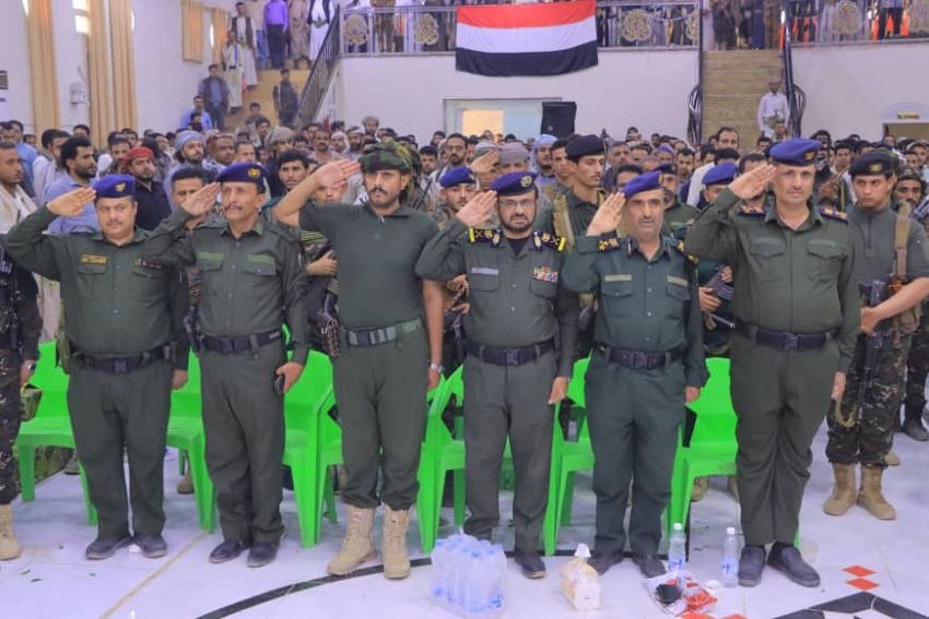 Marib security meets businessmen and citizens