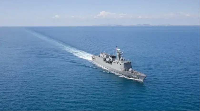 Italian frigate