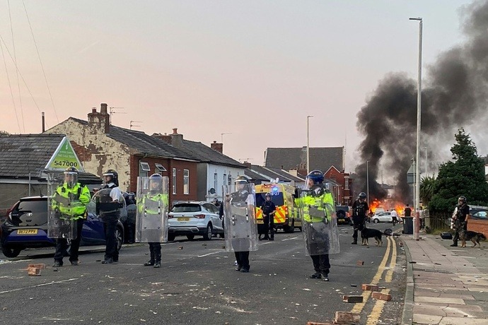 Britain Faces Worst Riots in 13 Years Fueled by Social Media Rumors