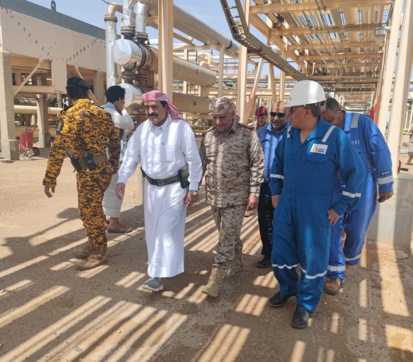 Commander of the Third Military Division  at Safer terminal