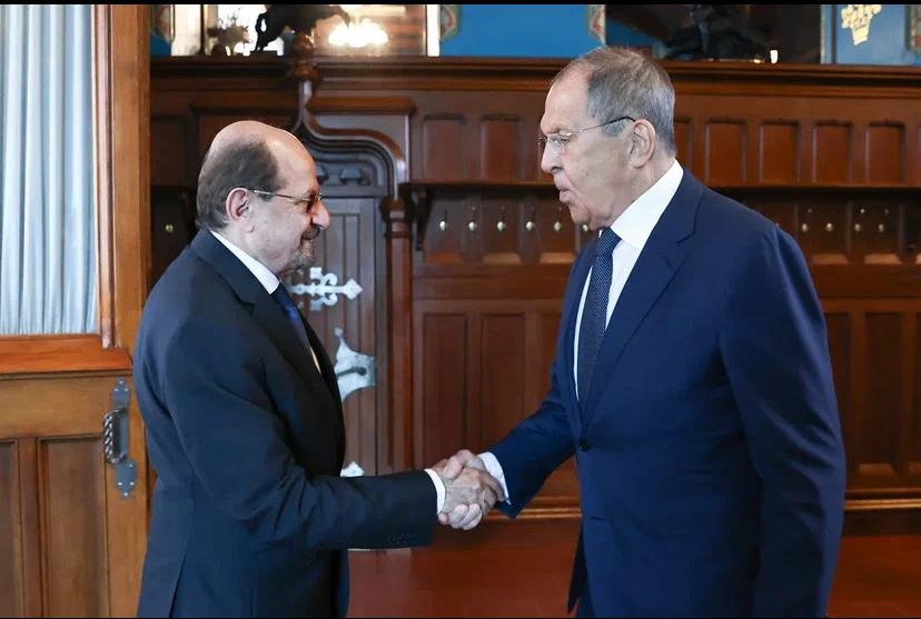 Yemeni Foreign Minister Shaye Al-Zindani and Russian Foreign Minister Sergey Lavrov