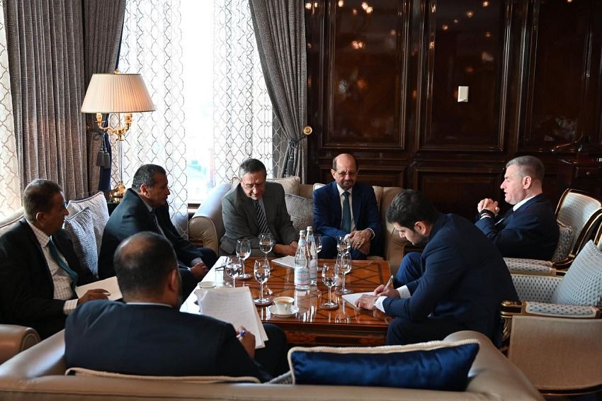 Al-Zindani meets with the Russian parliamentary official