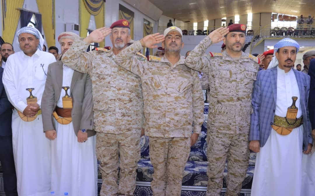 Yemeni Army Chief of Staff Vows to Honor Martyrs' Sacrifice and Pursue Victory