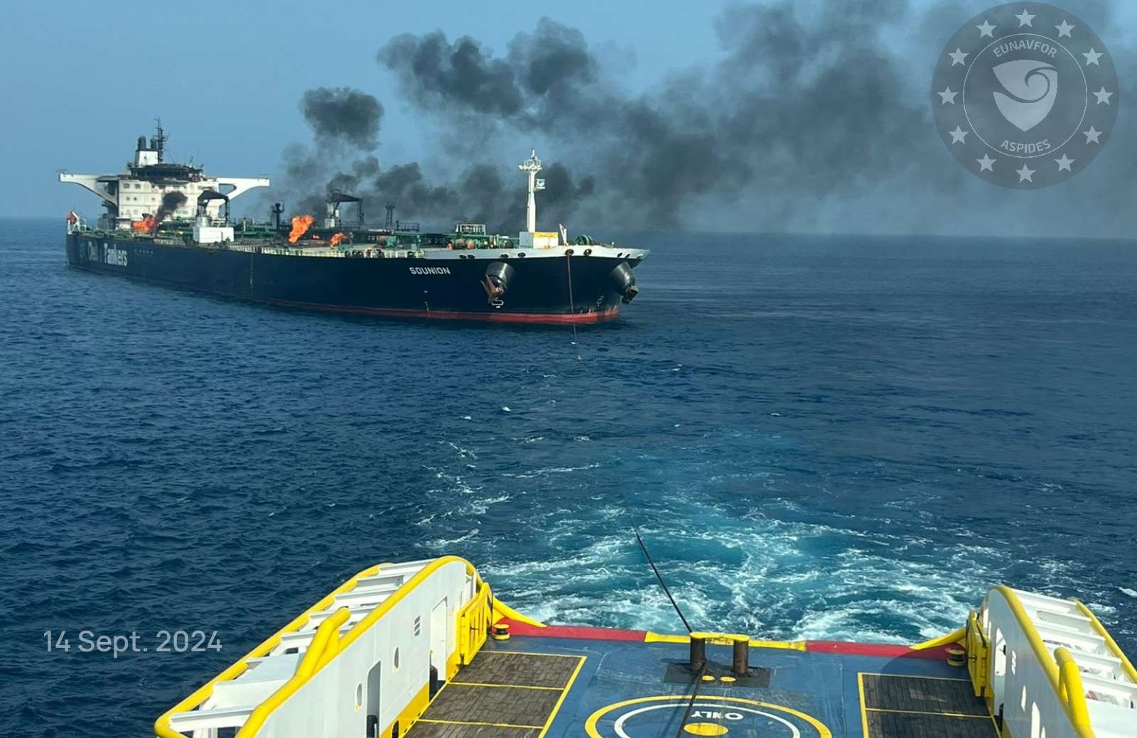 "Sounion" Salvage Underway: Operation Aspides Begins Towing Burning Tanker