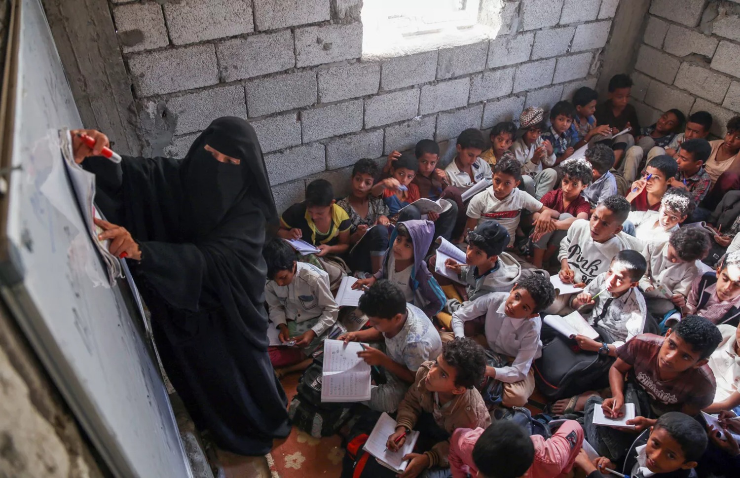 UNICEF Representative Addresses Houthi Accusations on Education in Yemen