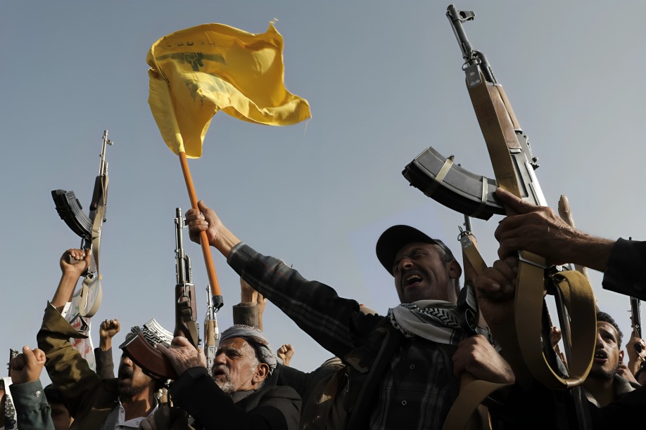 AP Report: Houthis Seek to Capitalize on Ongoing Middle East Conflict