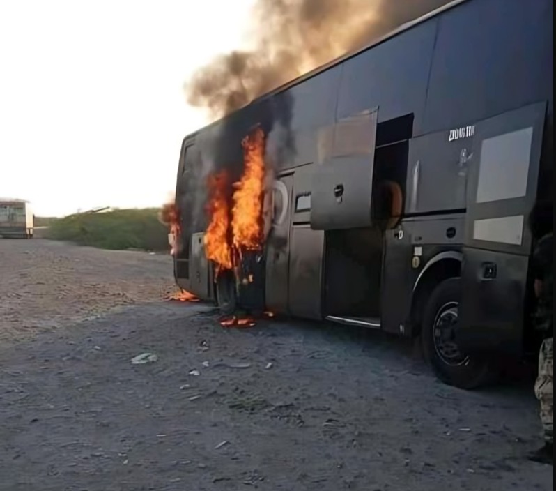 Forty Passengers Escape Burning Bus in Abyan, Yemen