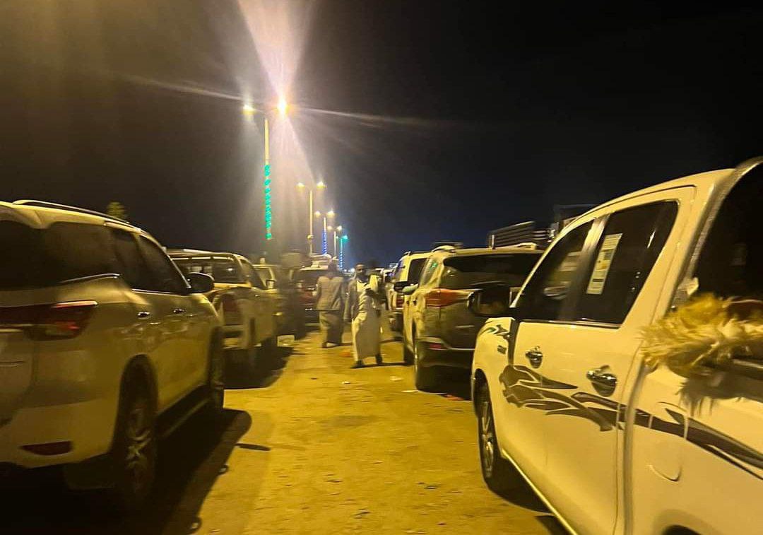 Heavy congestion of travelers at Al-Wadi'ah port, and a special source reveals the reason to “Barran Press”