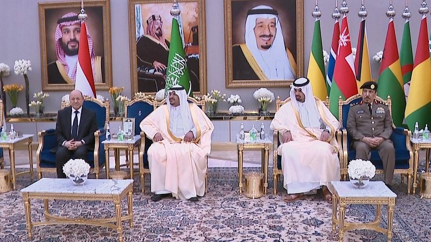 Rashad Al-Alimi Arrives in Riyadh for Arab-Islamic Follow-Up Summit on Israeli Aggression