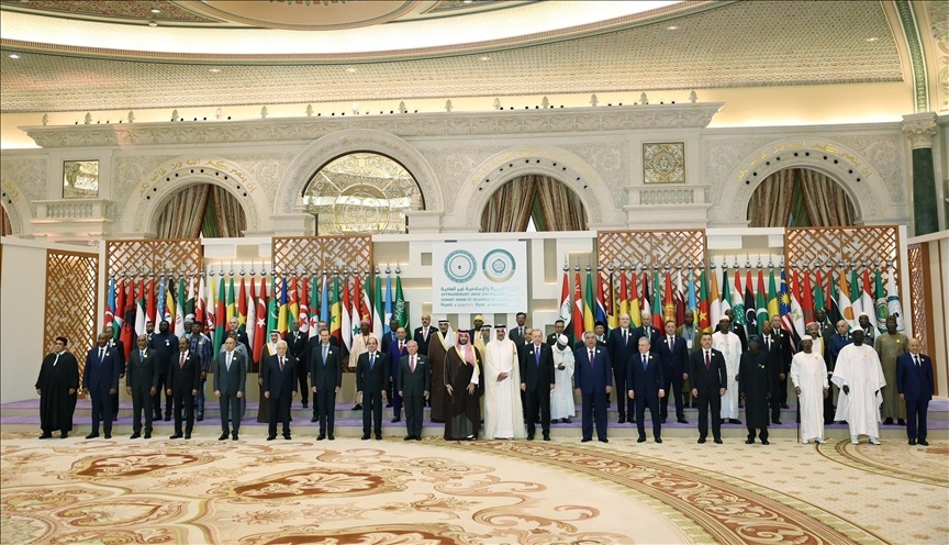 Riyadh Summit Calls for Arms Embargo on Israel and International Support to Freeze Its UN Participation