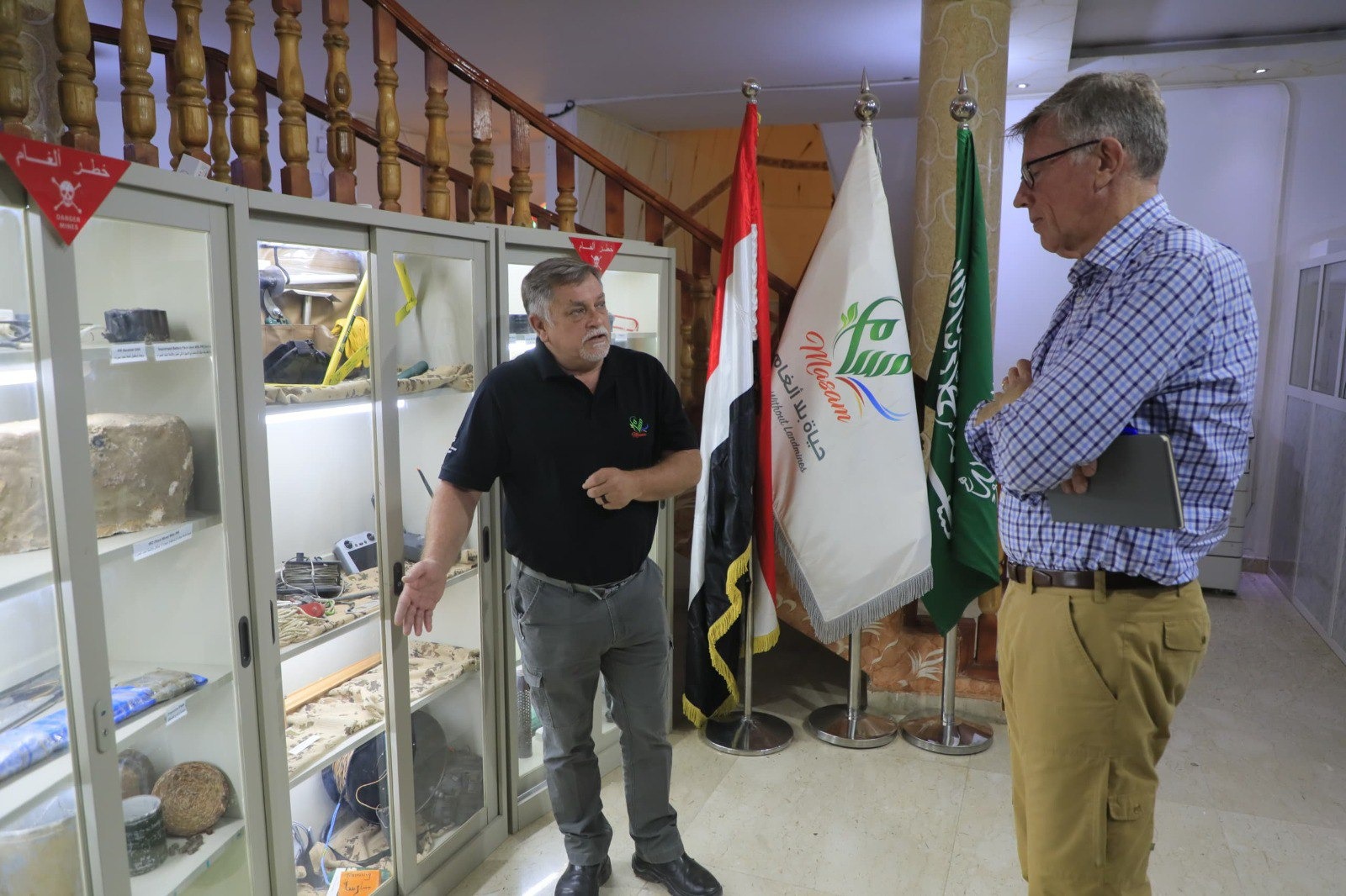 UN Envoy's Military Advisor Visits "Masam" Mine Clearance Project in Marib