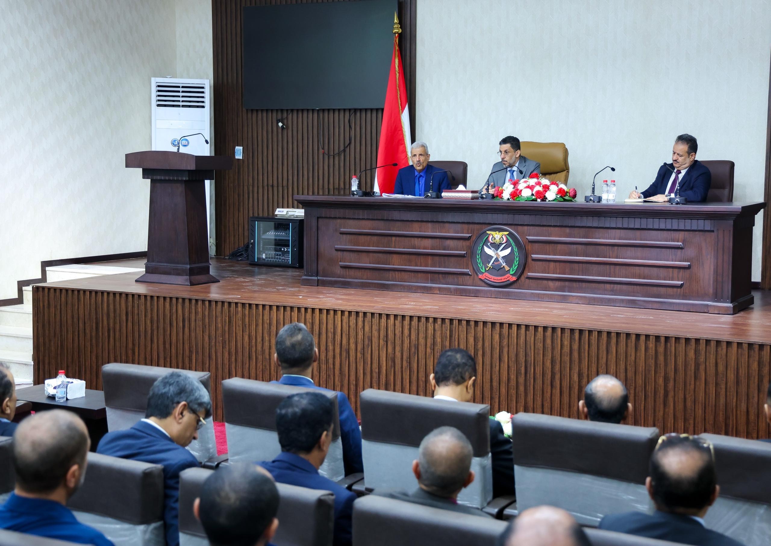 Ben Mubarak meets with the Military Security Committee