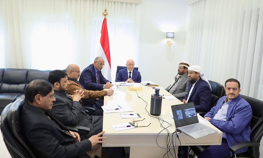 Yemeni Presidential Council Urges Immediate International Support to Address Economic Crisis