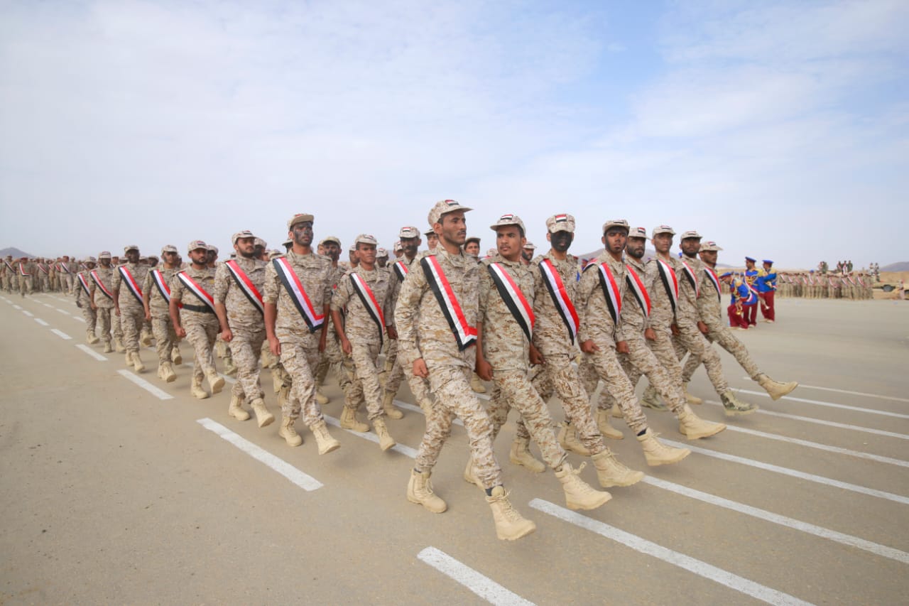 Research Study Warns of Consequences from Pay Disparities Among Yemen's Military Forces