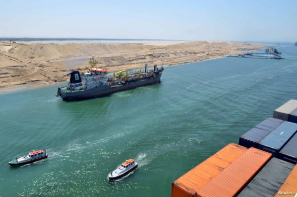 Egyptian Presidency Reports $7 Billion Loss for Suez Canal Due to Houthi Attacks