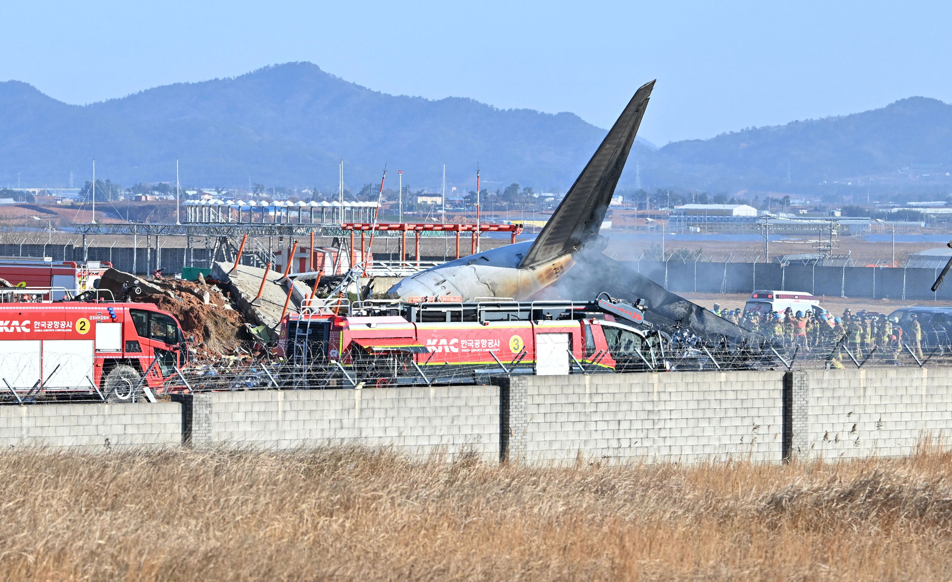 Fiery Crash Claims 174 Lives as Korean Airliner Goes Down