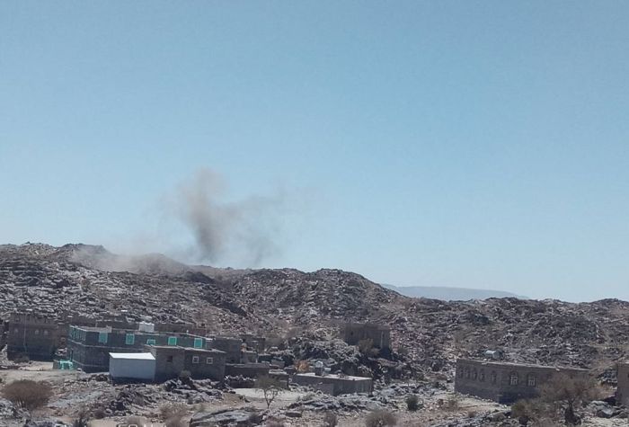 Intensified Houthi Attacks Force Families to Flee Hanakat Al-Masoud