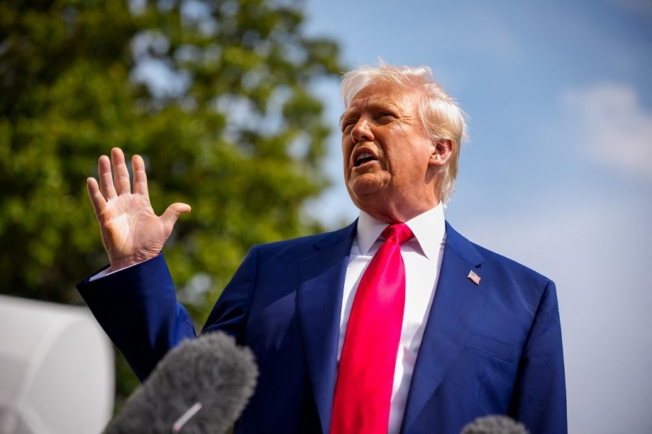 Trump Claims Houthi Pledge to End Red Sea Ship Attacks After "Hard" US Strikes