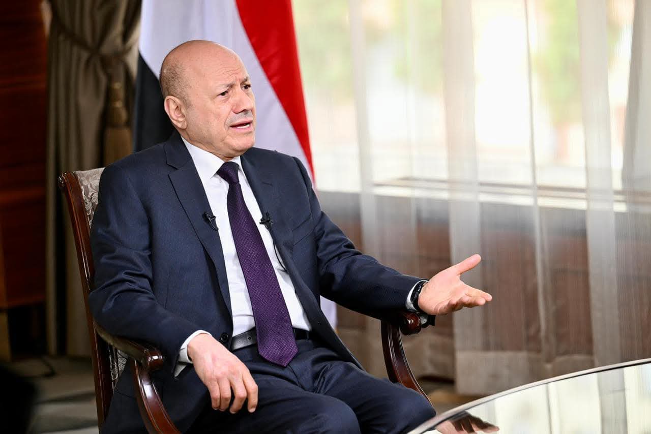 Houthis Threatened to Bomb Yemeni Airports Over Stranded Plane, Says PLC Chairman